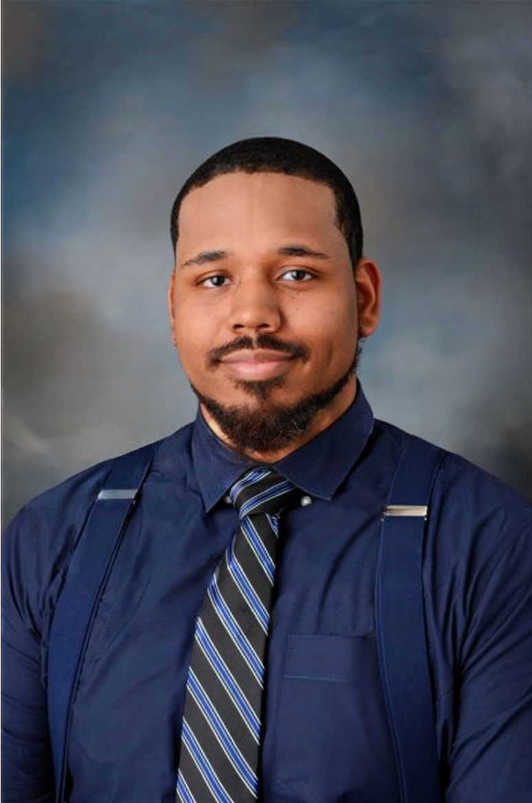 Daniel Myers headshot